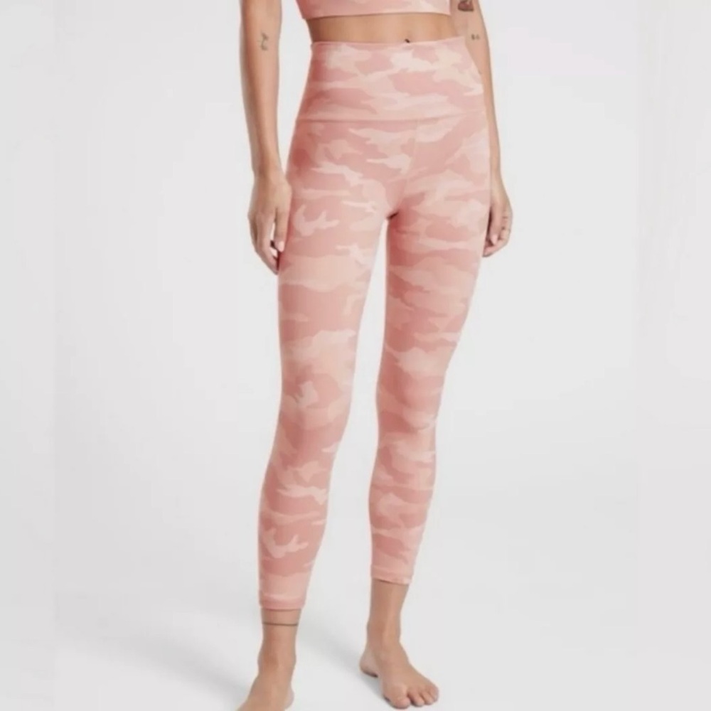 Athleta Elation Pink Camo 7/8 tight